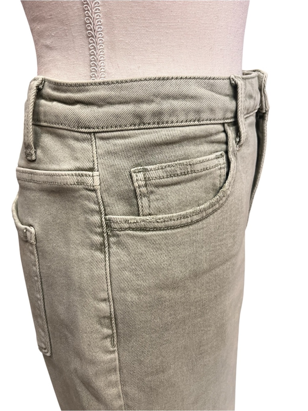 Lovervet by Vervet Olive Green High Rise Crop Wide Leg Raw Hem Jeans 32/15 - Picture 3 of 10
